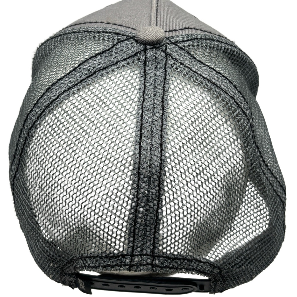 Goorin Bros The Farm Silver Fox Trucker Hat Gray Mesh Snapback Cap Patch - Picture 6 of 9